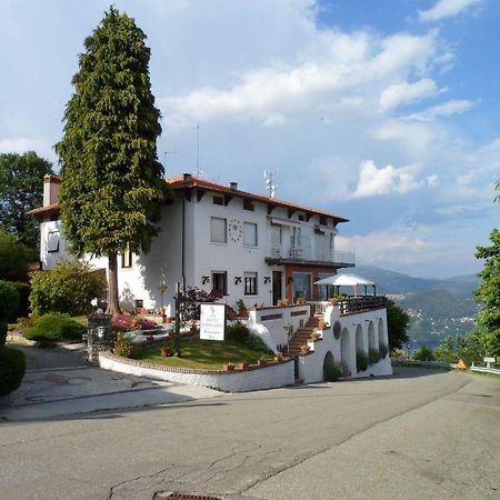 Hotel Panoramico Lago D'Orta (Adults Only) Madonna Del Sasso Exterior foto