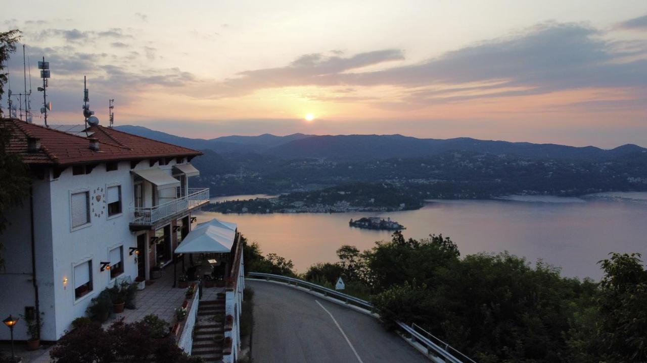 Hotel Panoramico Lago D'Orta (Adults Only) Madonna Del Sasso Exterior foto
