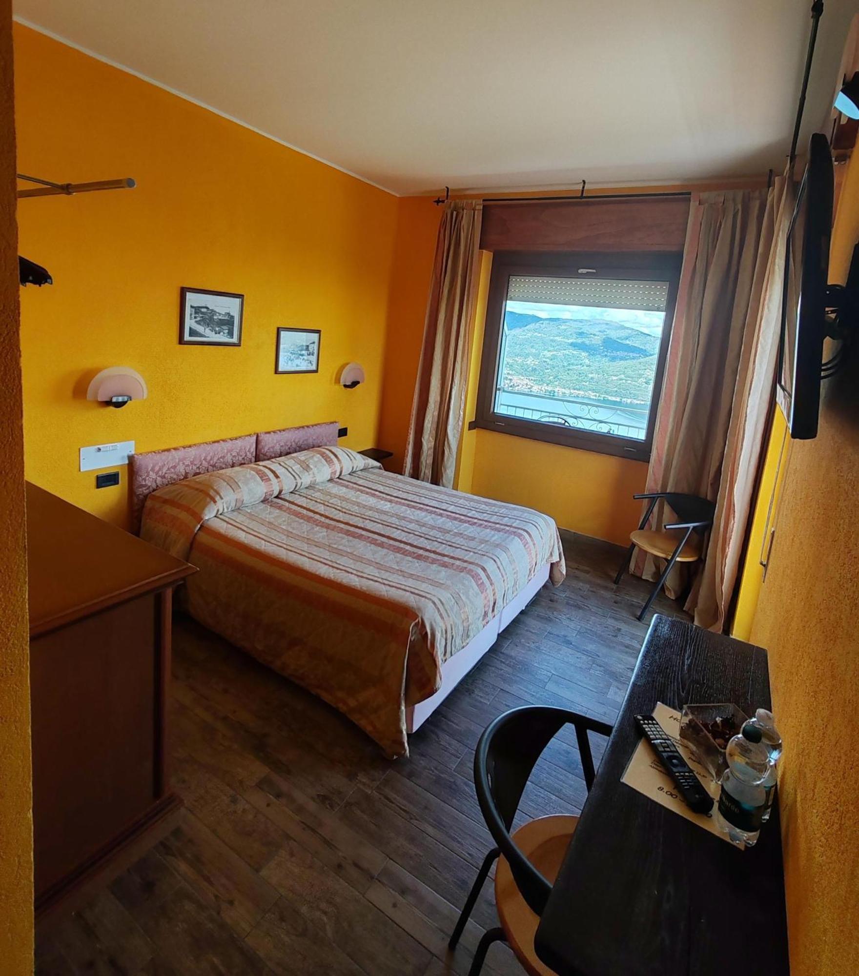 Hotel Panoramico Lago D'Orta (Adults Only) Madonna Del Sasso Exterior foto