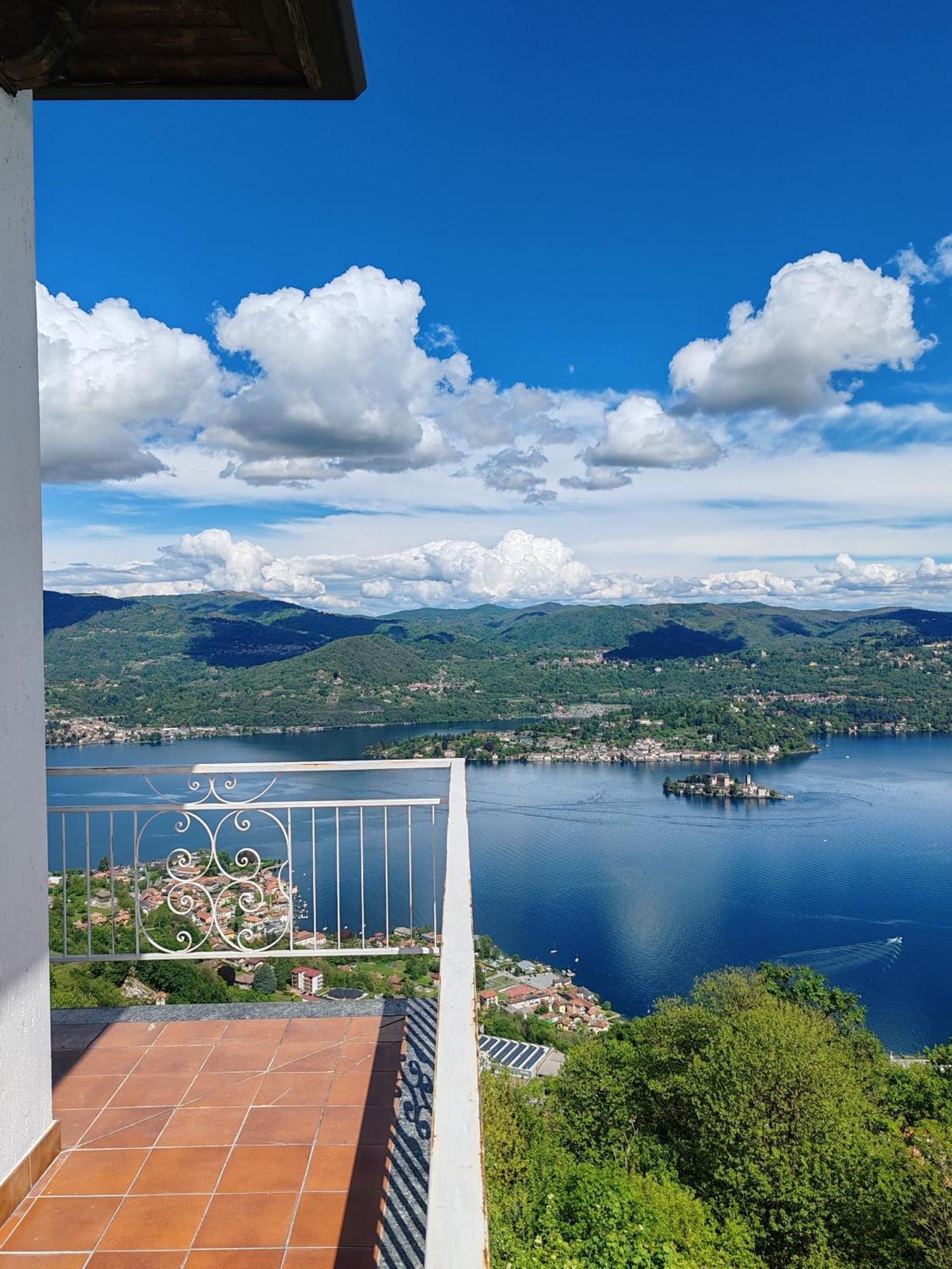 Hotel Panoramico Lago D'Orta (Adults Only) Madonna Del Sasso Exterior foto