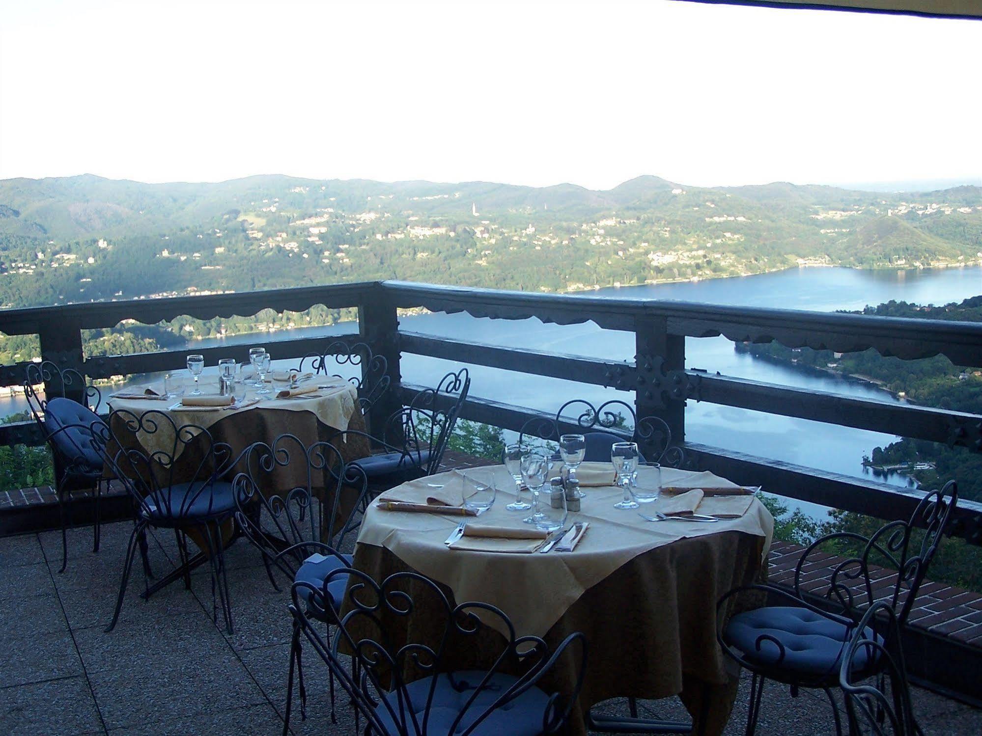 Hotel Panoramico Lago D'Orta (Adults Only) Madonna Del Sasso Exterior foto